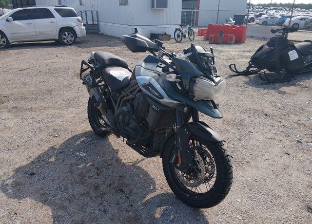 2018 TRIUMPH Explorer