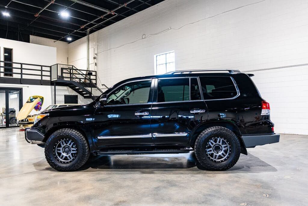 2013 Lexus LX