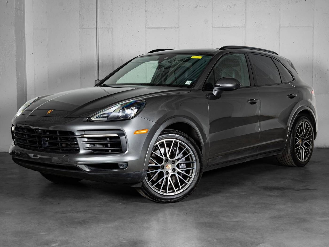 2023 PORSCHE Cayenne