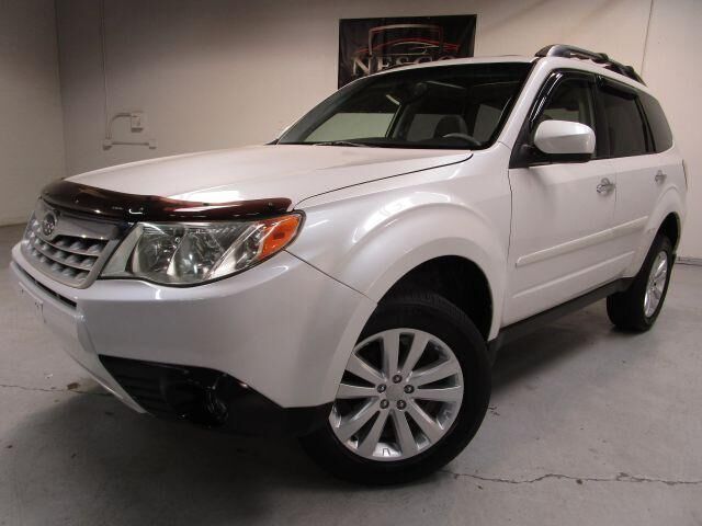 2013 SUBARU Forester
