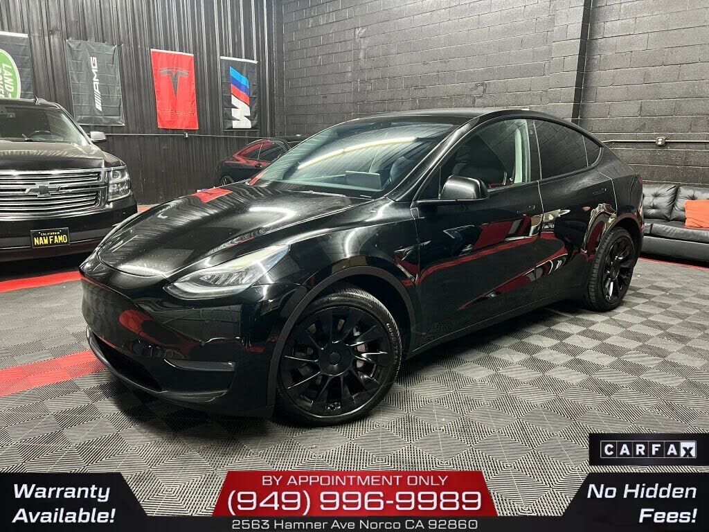 2022 TESLA Model Y