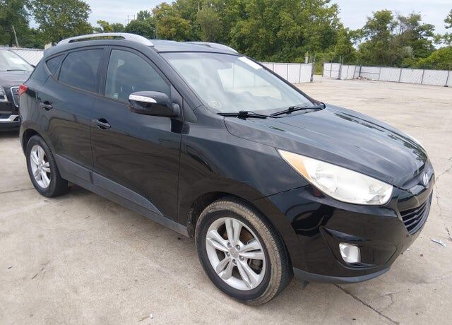 2013 HYUNDAI Tucson