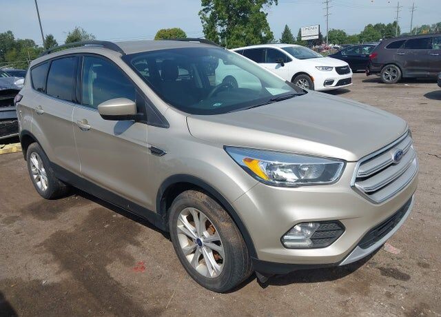 2018 FORD Escape