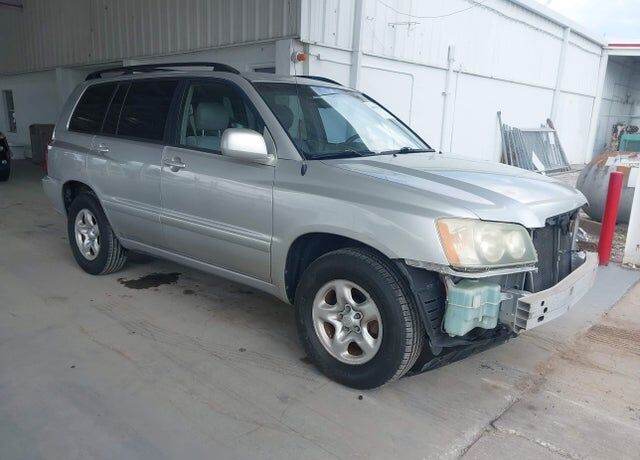 2002 TOYOTA Highlander