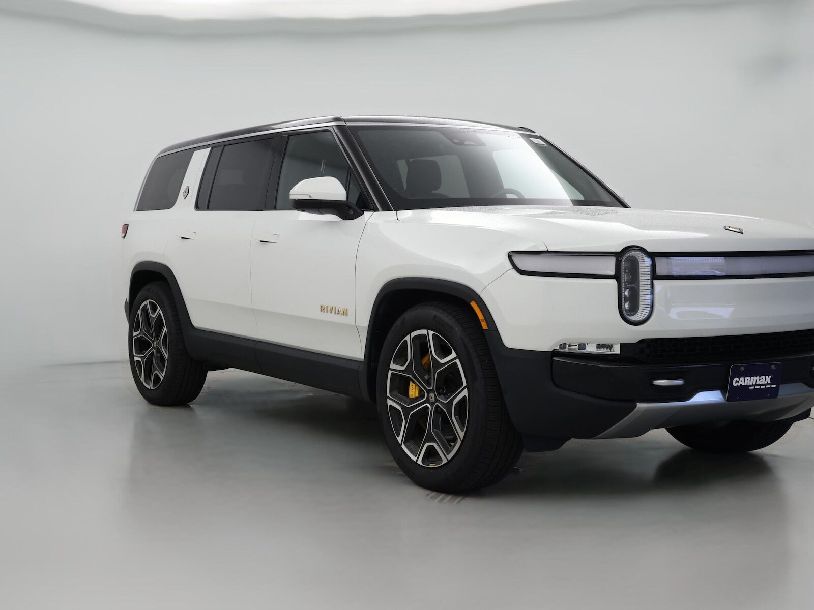 2023 RIVIAN R1S