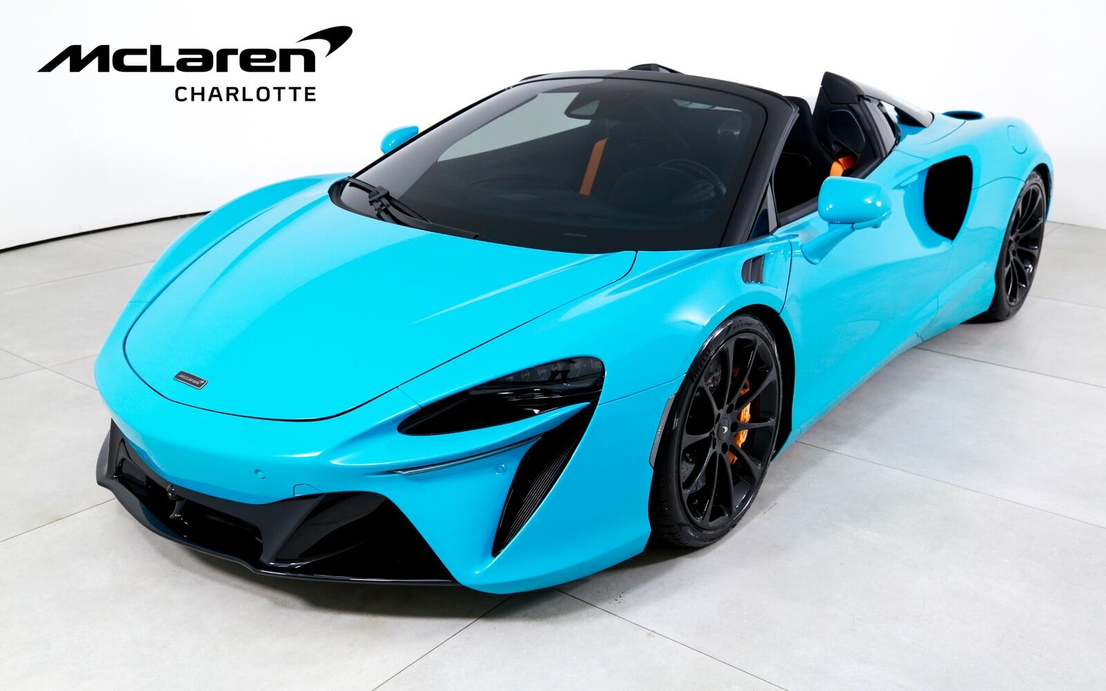 2025 MCLAREN ARTURA