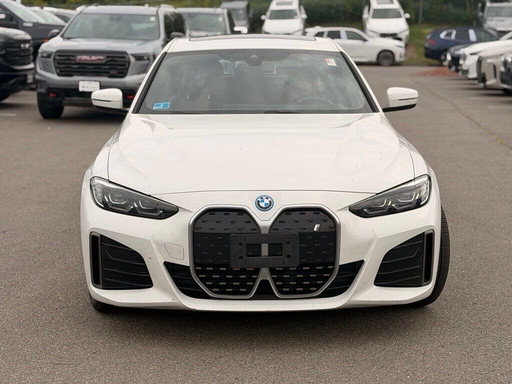 2024 BMW i4