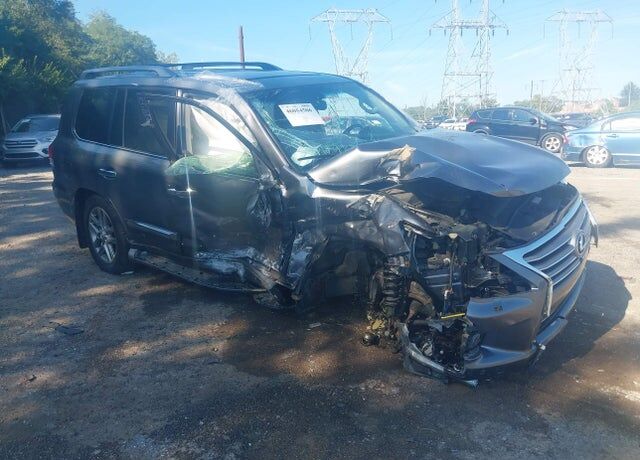 2015 LEXUS LX