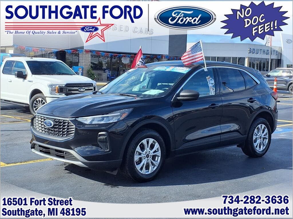 2023 FORD Escape