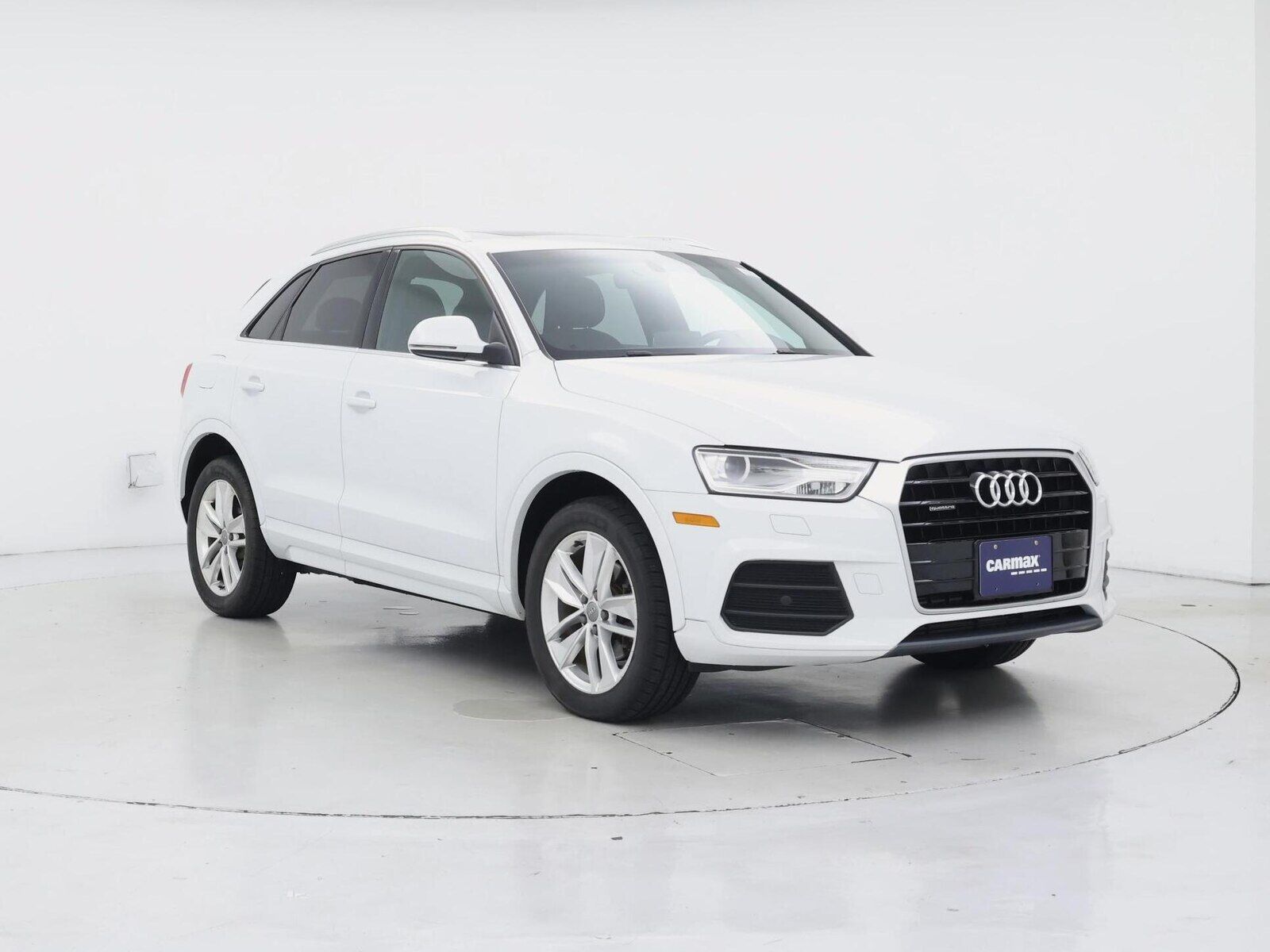 2016 Audi Q3