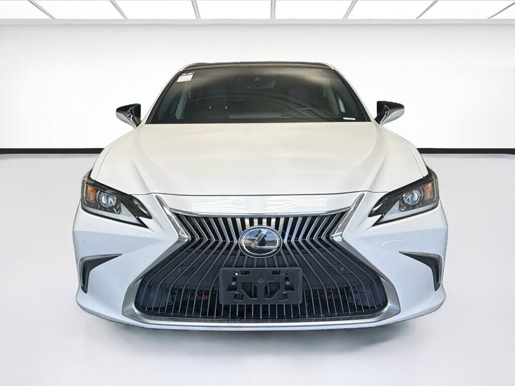 2020 Lexus ES