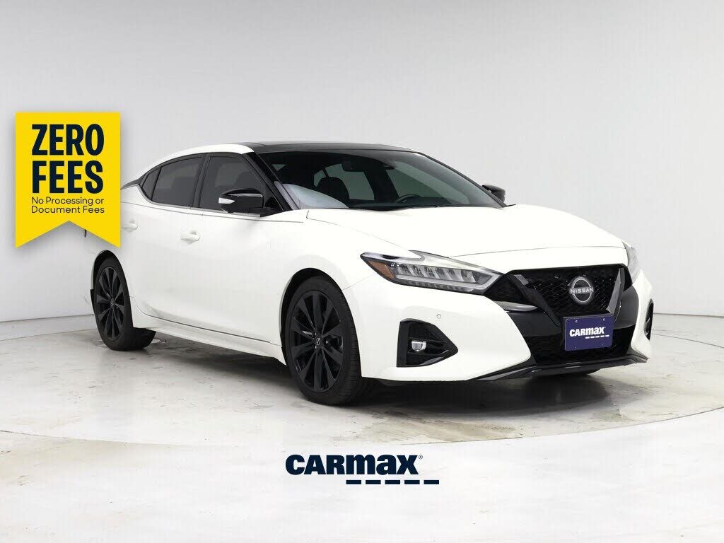2023 NISSAN Maxima