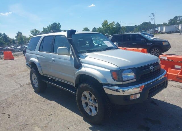 2002 TOYOTA 4-Runner