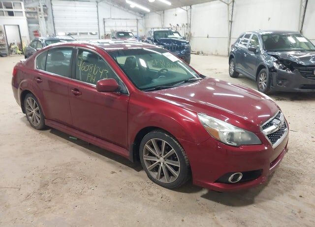 2014 SUBARU Legacy
