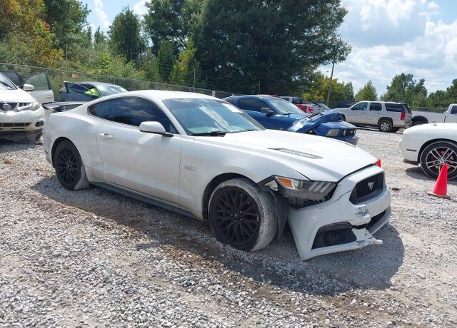 2017 FORD Mustang