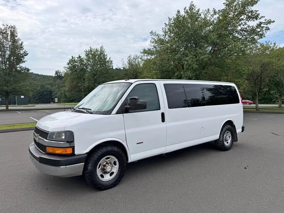2012 CHEVROLET Express