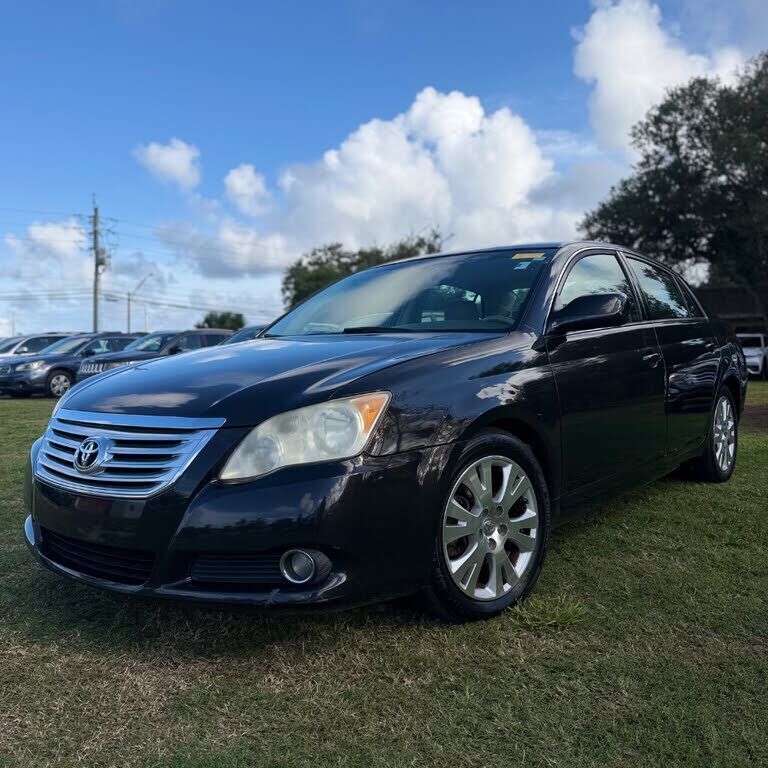 2010 TOYOTA Avalon