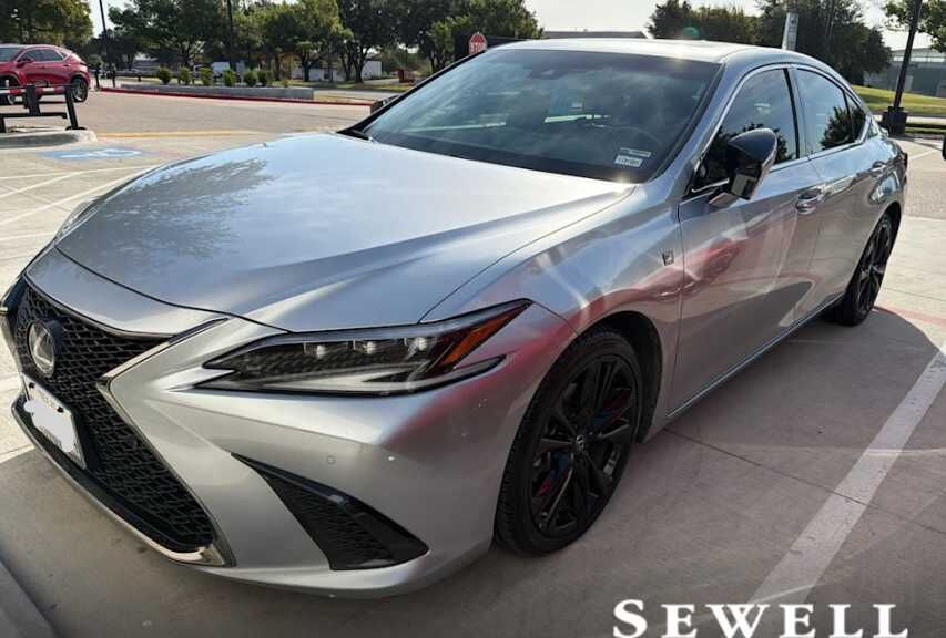 2022 Lexus ES
