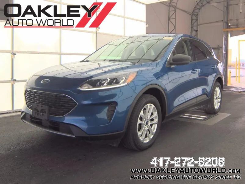2022 FORD Escape
