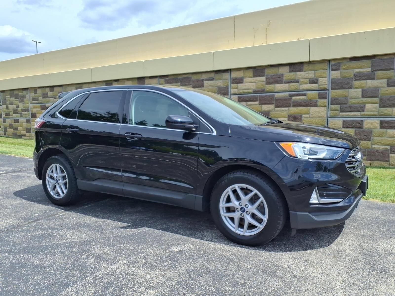 2021 FORD Edge