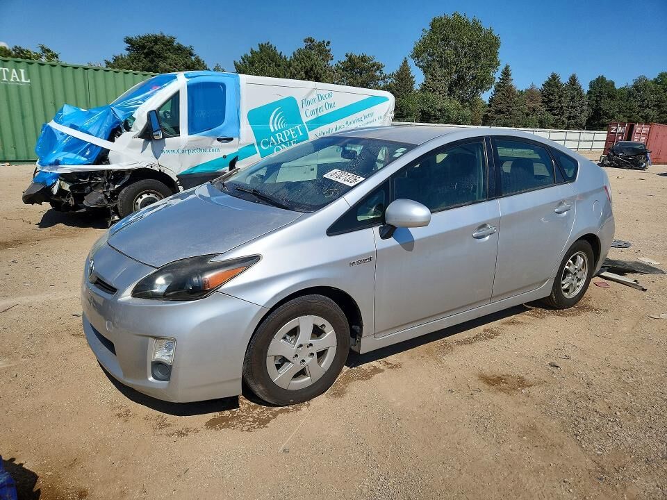 2011 TOYOTA PRIUS