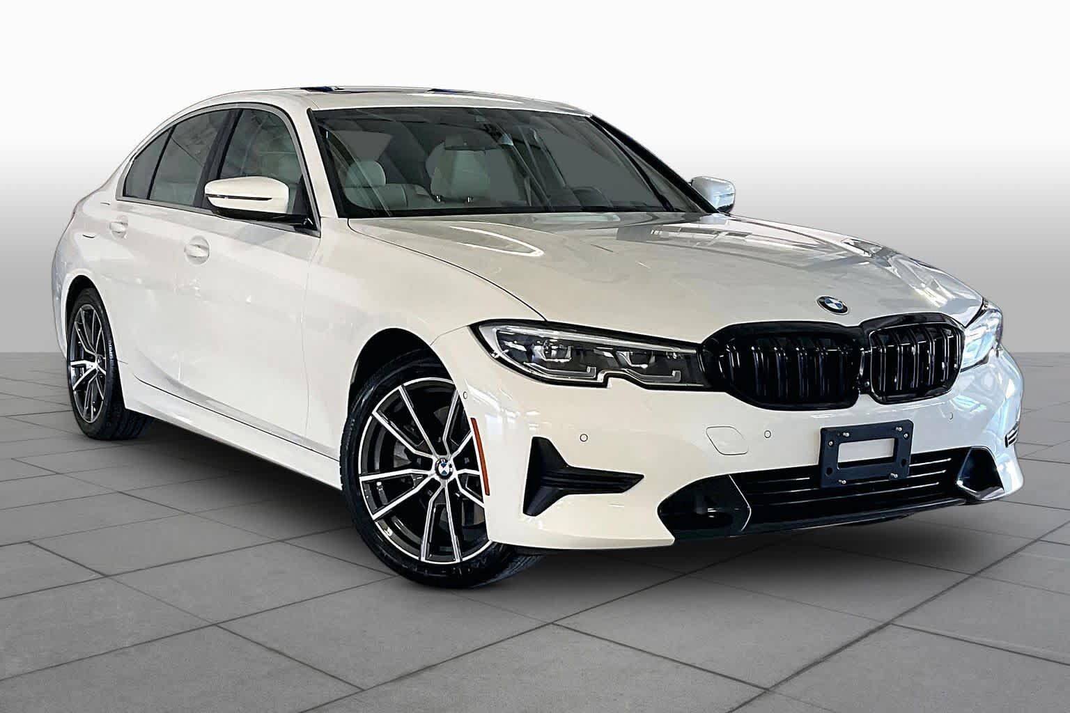 2021 BMW 330i