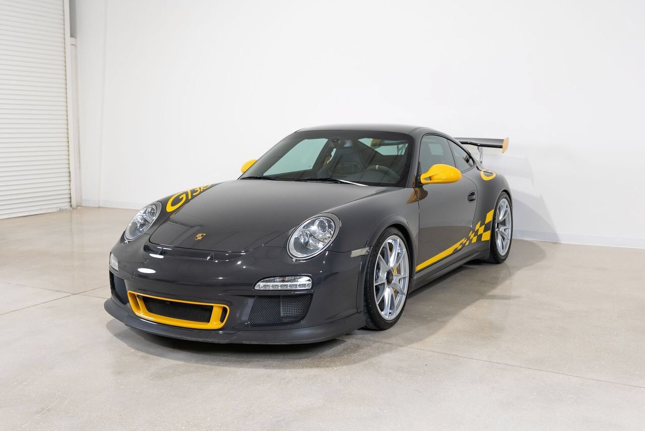 2011 PORSCHE 911