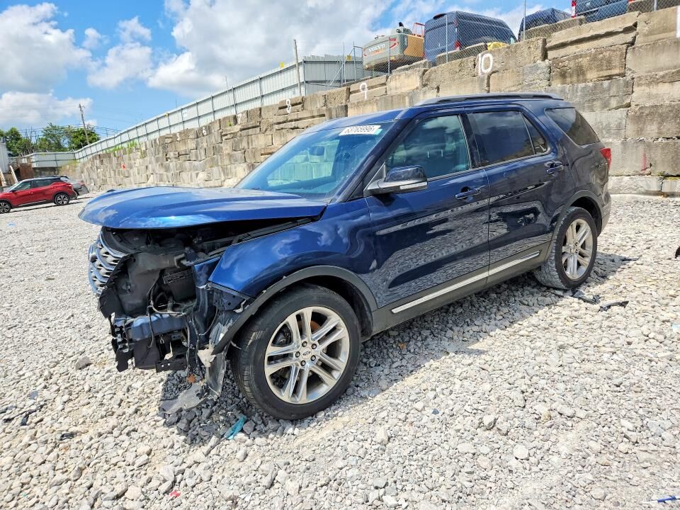 2017 FORD Explorer