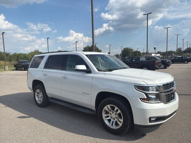 2016 CHEVROLET Tahoe