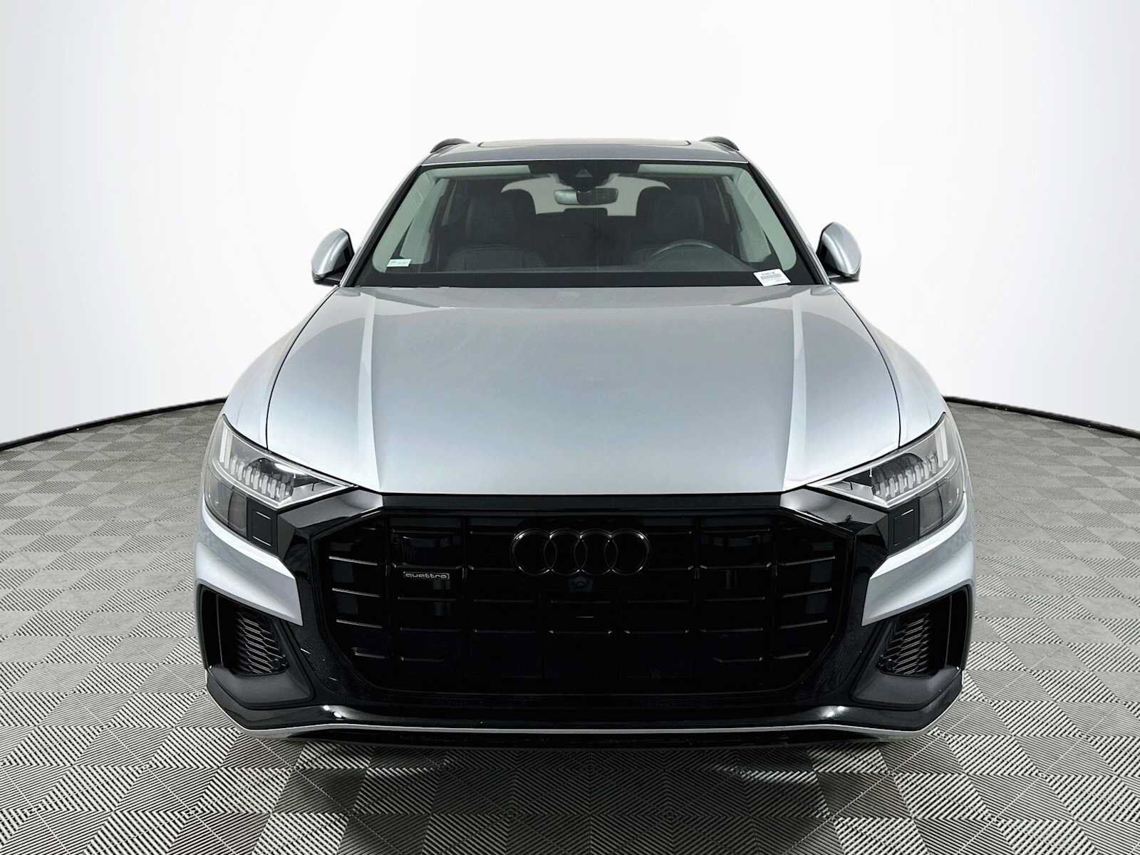 2023 Audi Q8
