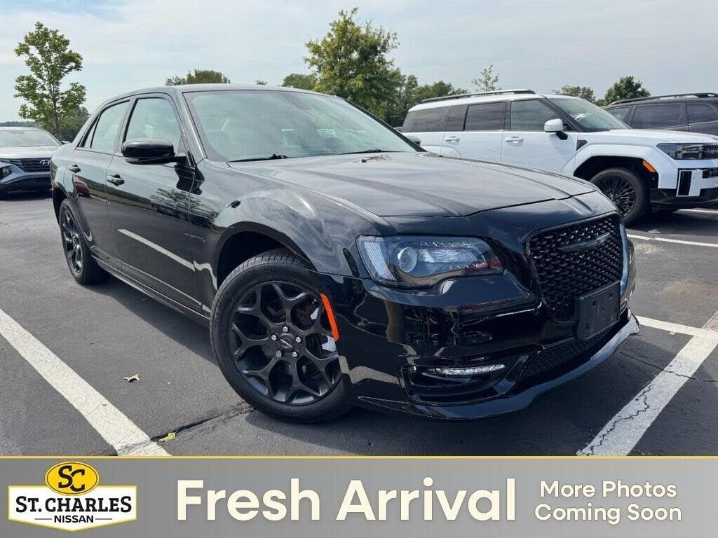2022 CHRYSLER 300