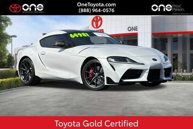 2023 TOYOTA Supra