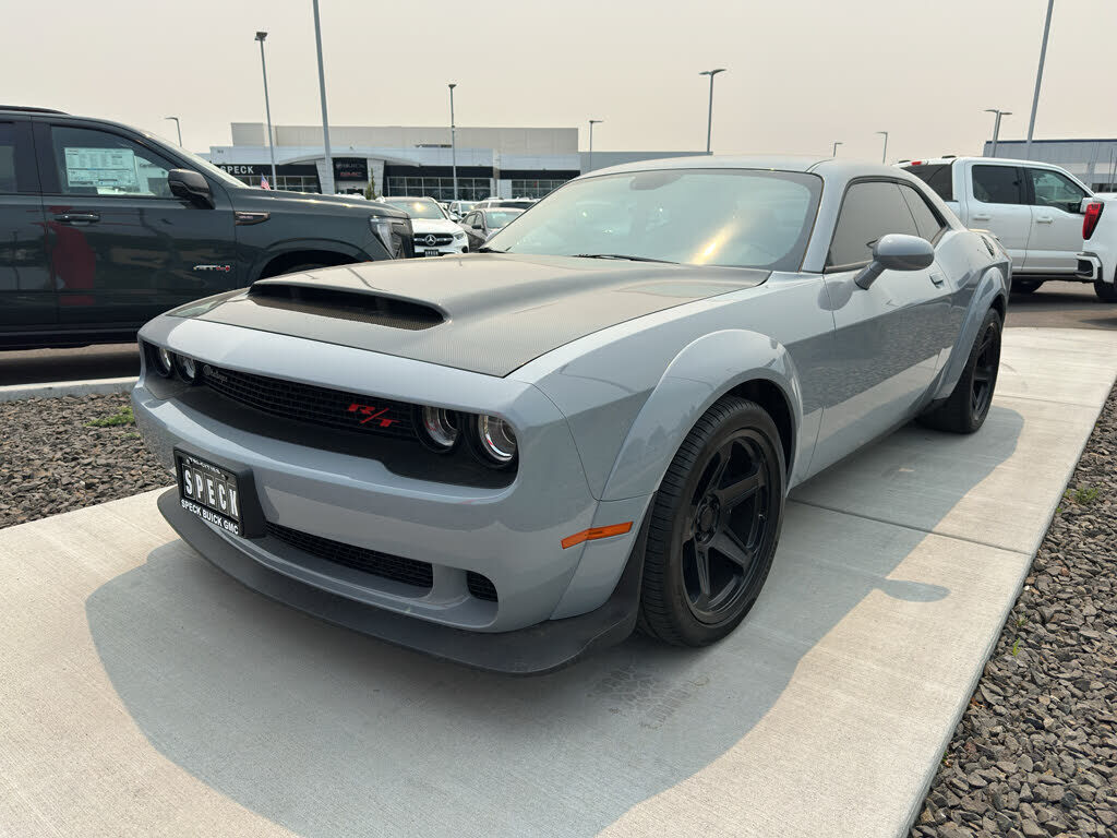 2021 DODGE Challenger