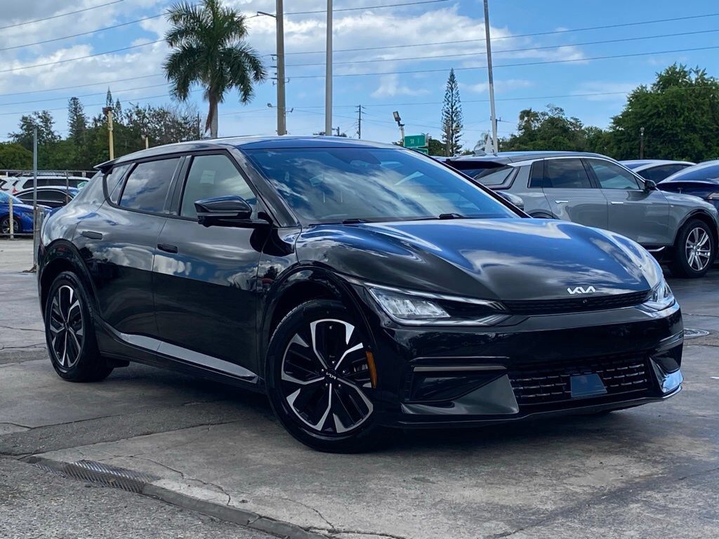 2023 KIA EV6