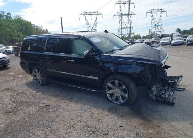 2019 CADILLAC Escalade ESV
