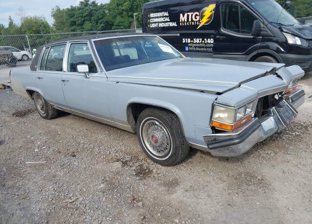 1988 CADILLAC Brougham