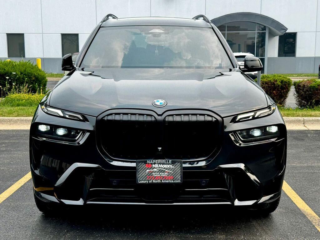 2024 BMW X7
