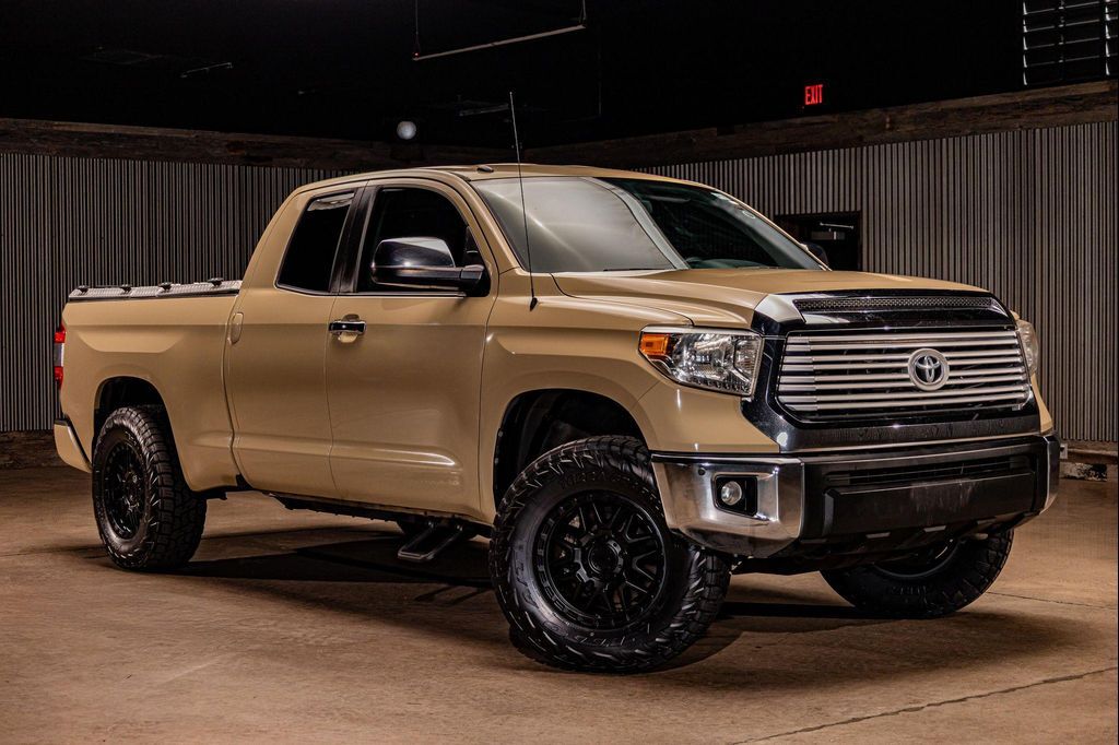2017 TOYOTA Tundra