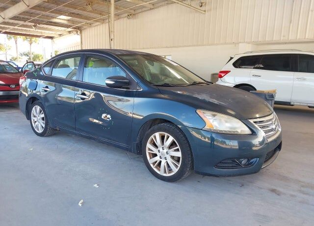 2013 NISSAN Sentra