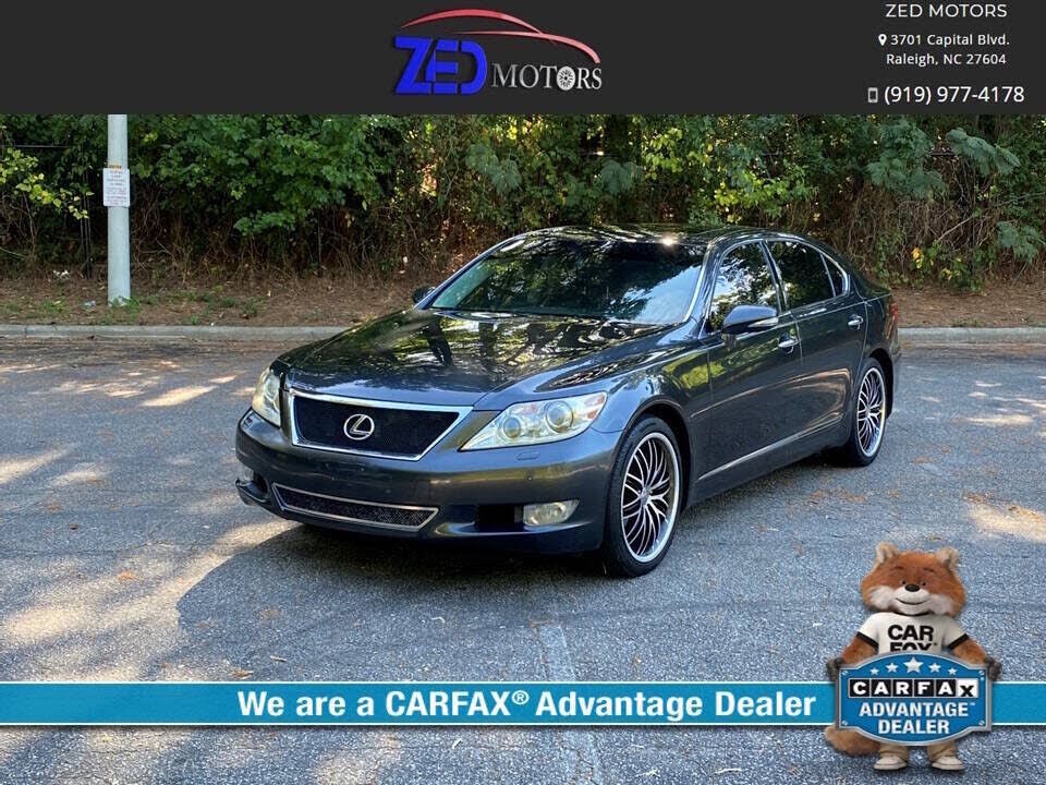 2011 LEXUS LS