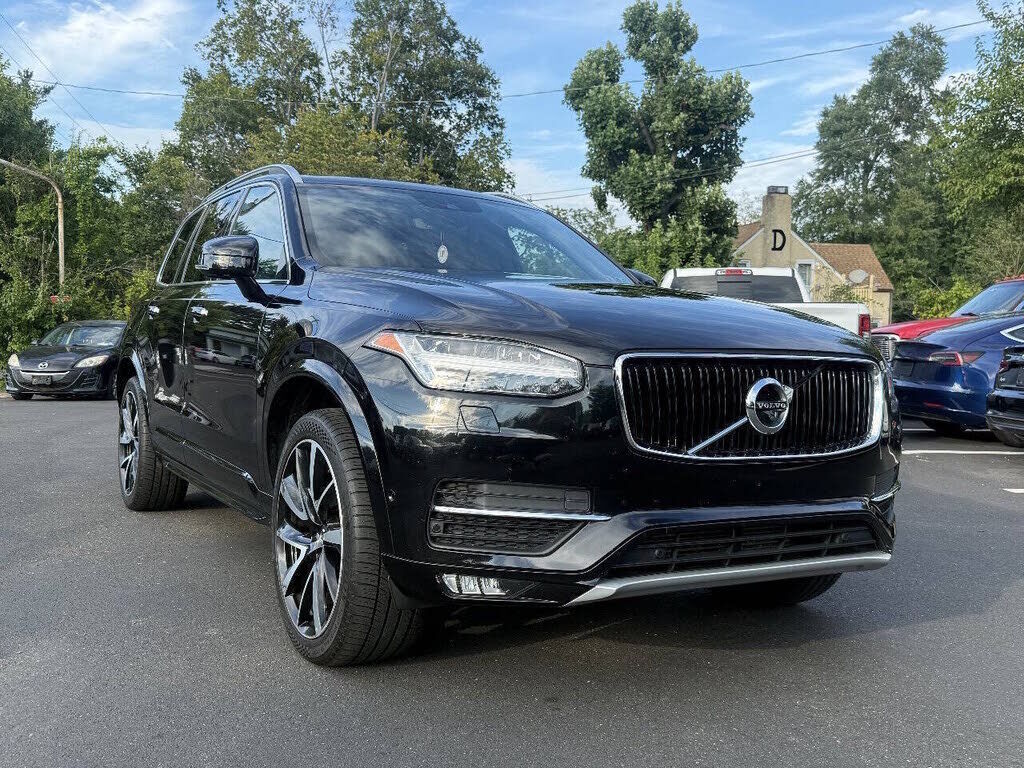 2018 VOLVO XC90
