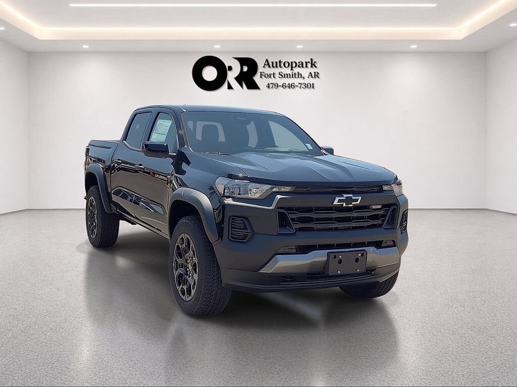 2026 CHEVROLET Colorado