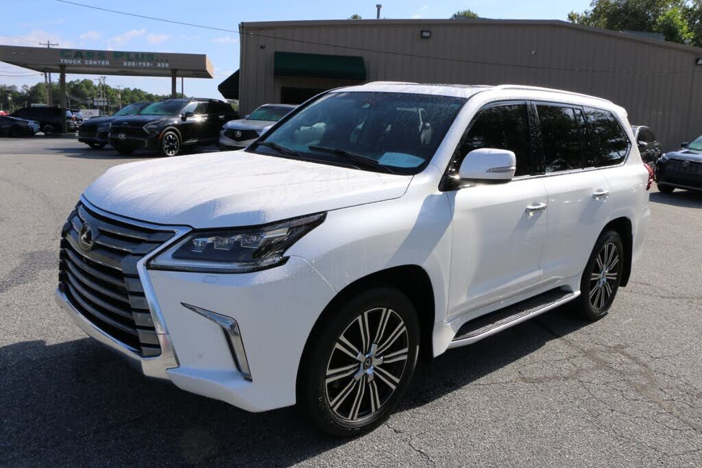 2021 LEXUS LX