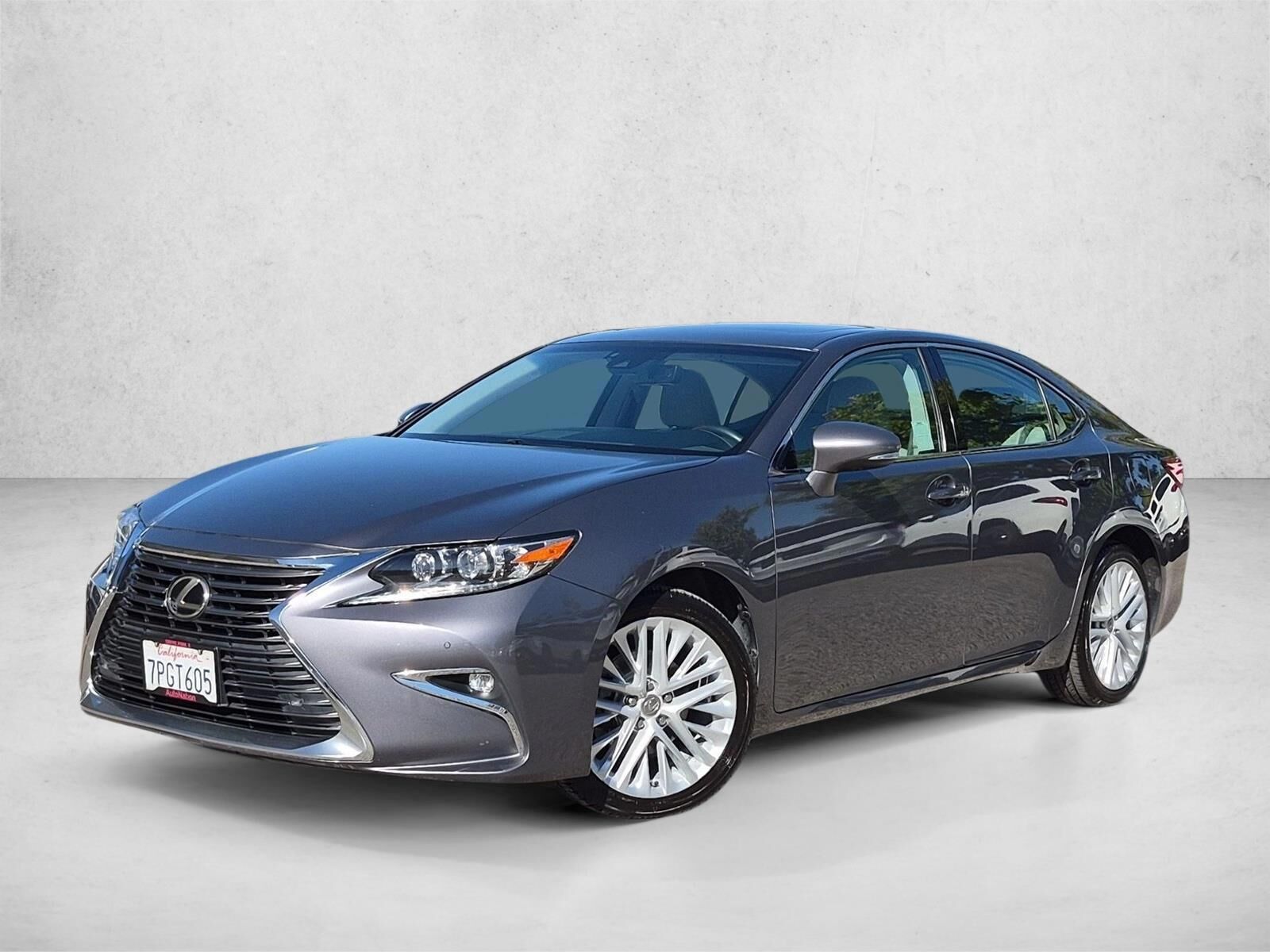 2016 LEXUS ES