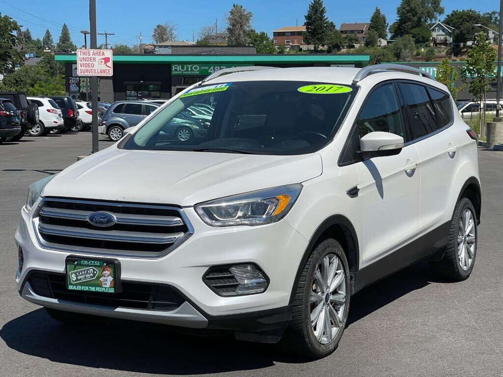 2017 FORD Escape