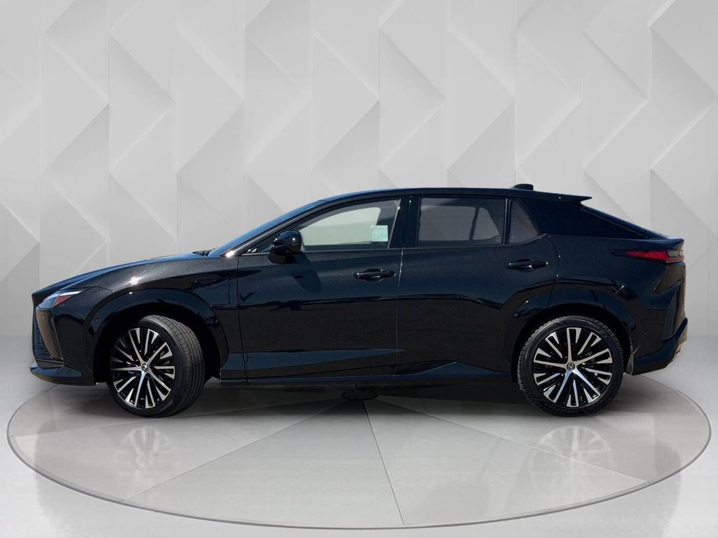 2023 Lexus RZ 450e