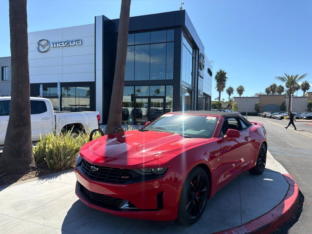 2023 CHEVROLET Camaro