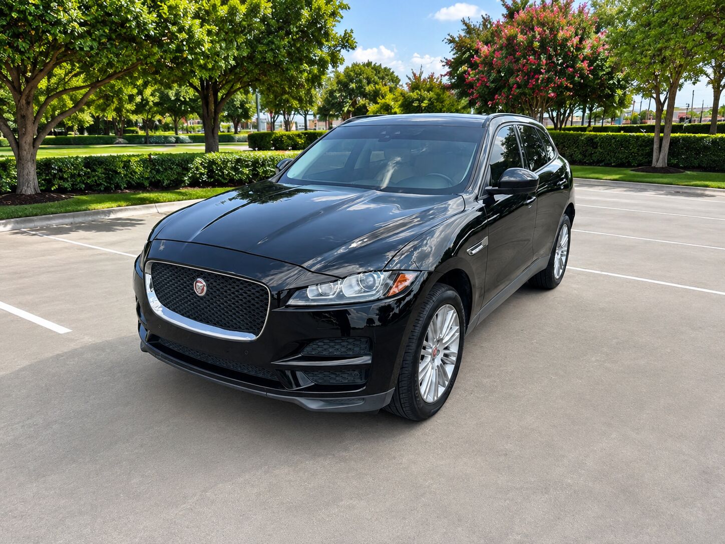 2017 JAGUAR F-Pace