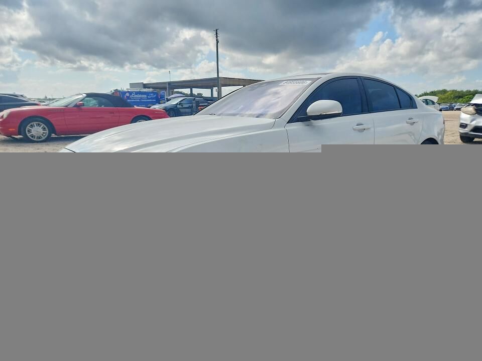 2020 JAGUAR XE
