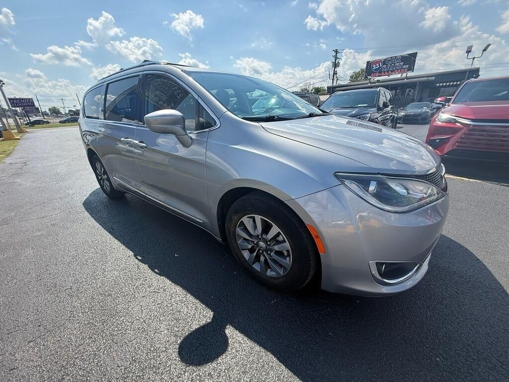 2020 CHRYSLER Pacifica